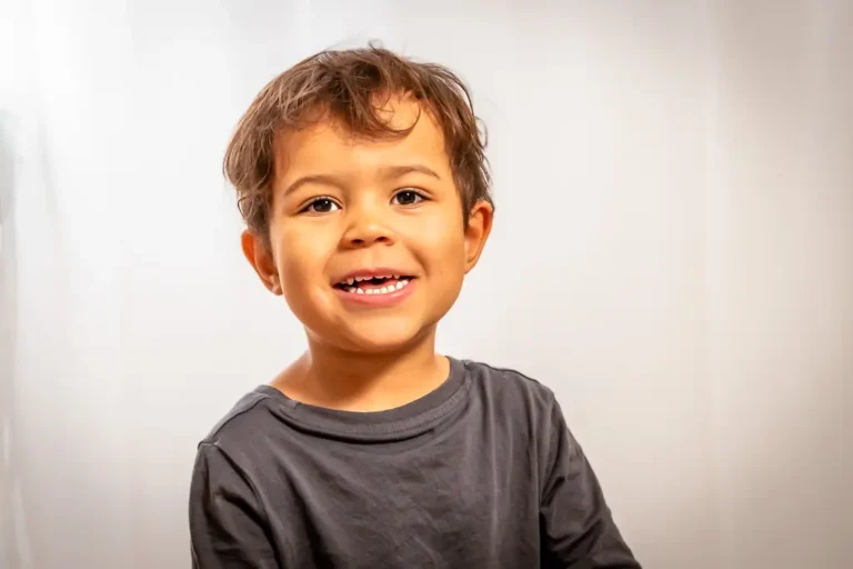 Kinderfoto im Atelier bei Marianne Schreier