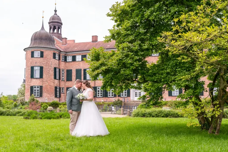 Hochzeitsfoto in Eutin Ostholstein von Fotografin und Mamarazzi Marianne Schreier